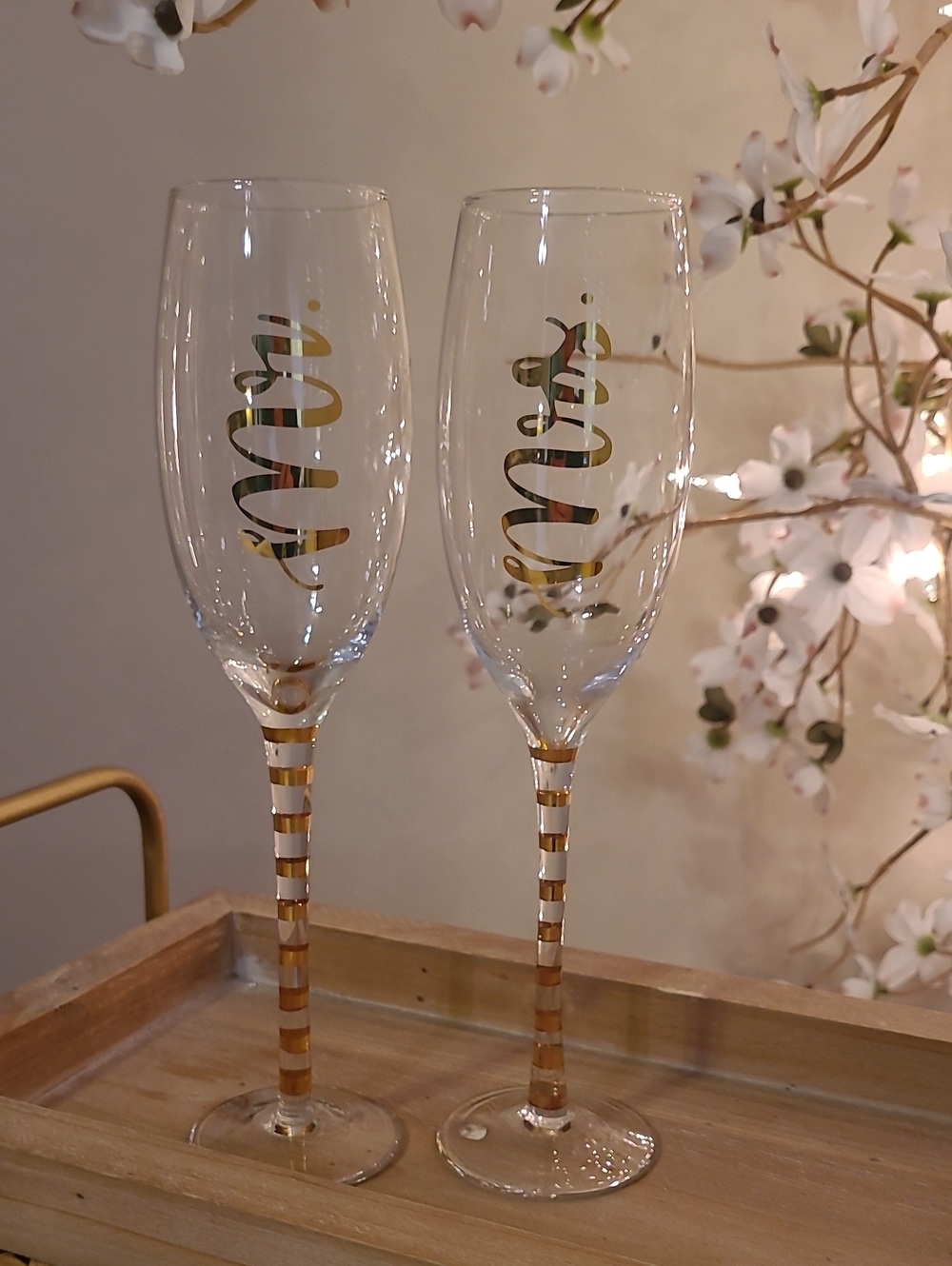 Mr. & Mrs. Gold Accent Champagne Flutes - Set of 2